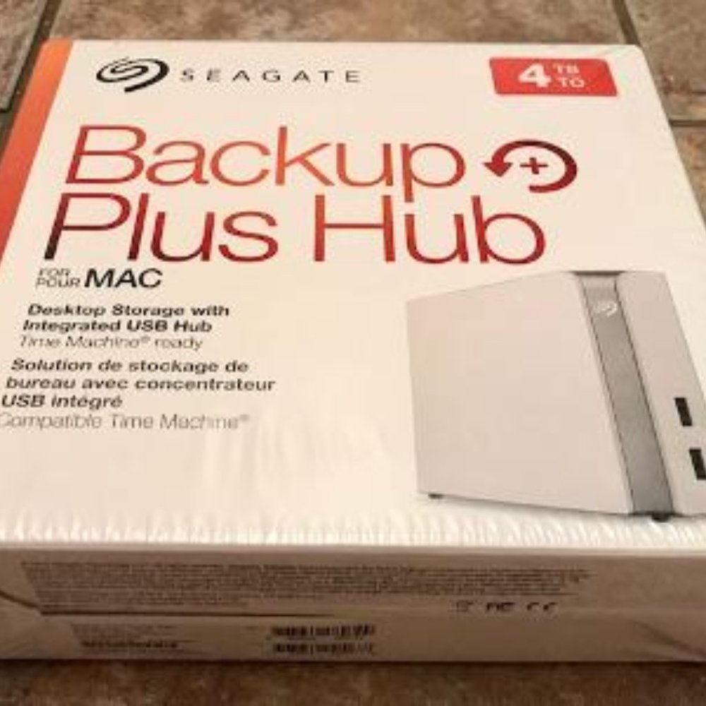 Seagate BackUp PLUS + Hub 4TB External Hard Drive for MAC brand new